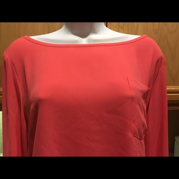Coral blouse - Picture 2 of 5